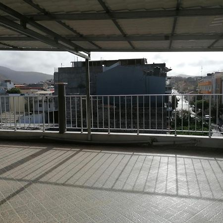 Casa Cabral : Big Apartment Next To The Beach Таррафал Экстерьер фото